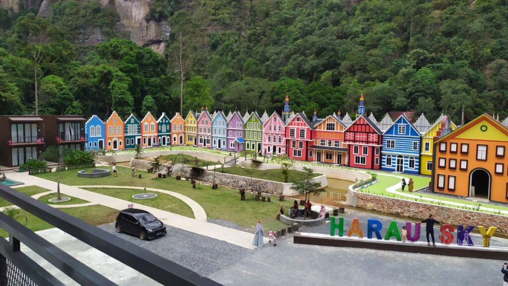 Wisata Lembah Harau