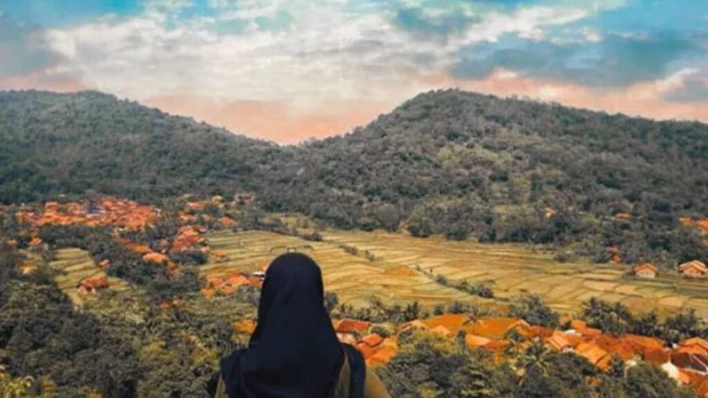 Taman Wisata Batu Gede Sayar