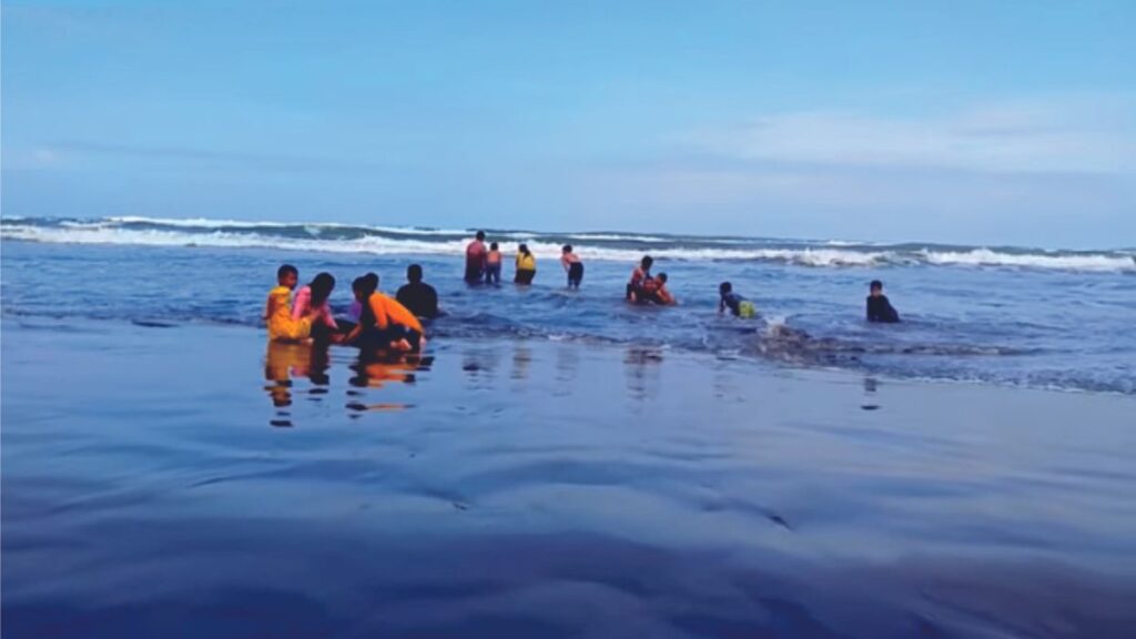 Pantai Indah Widarapayung