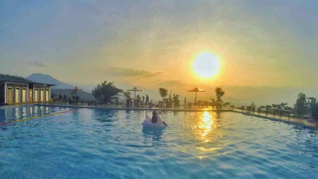 Santorini Swimming Pool