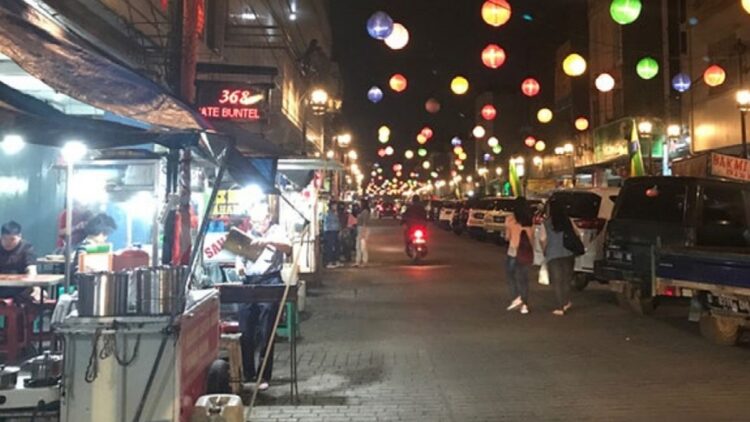Kuliner Malam Cibadak Bandung