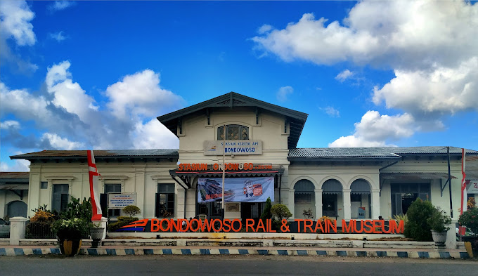 Stasiun Bondowoso